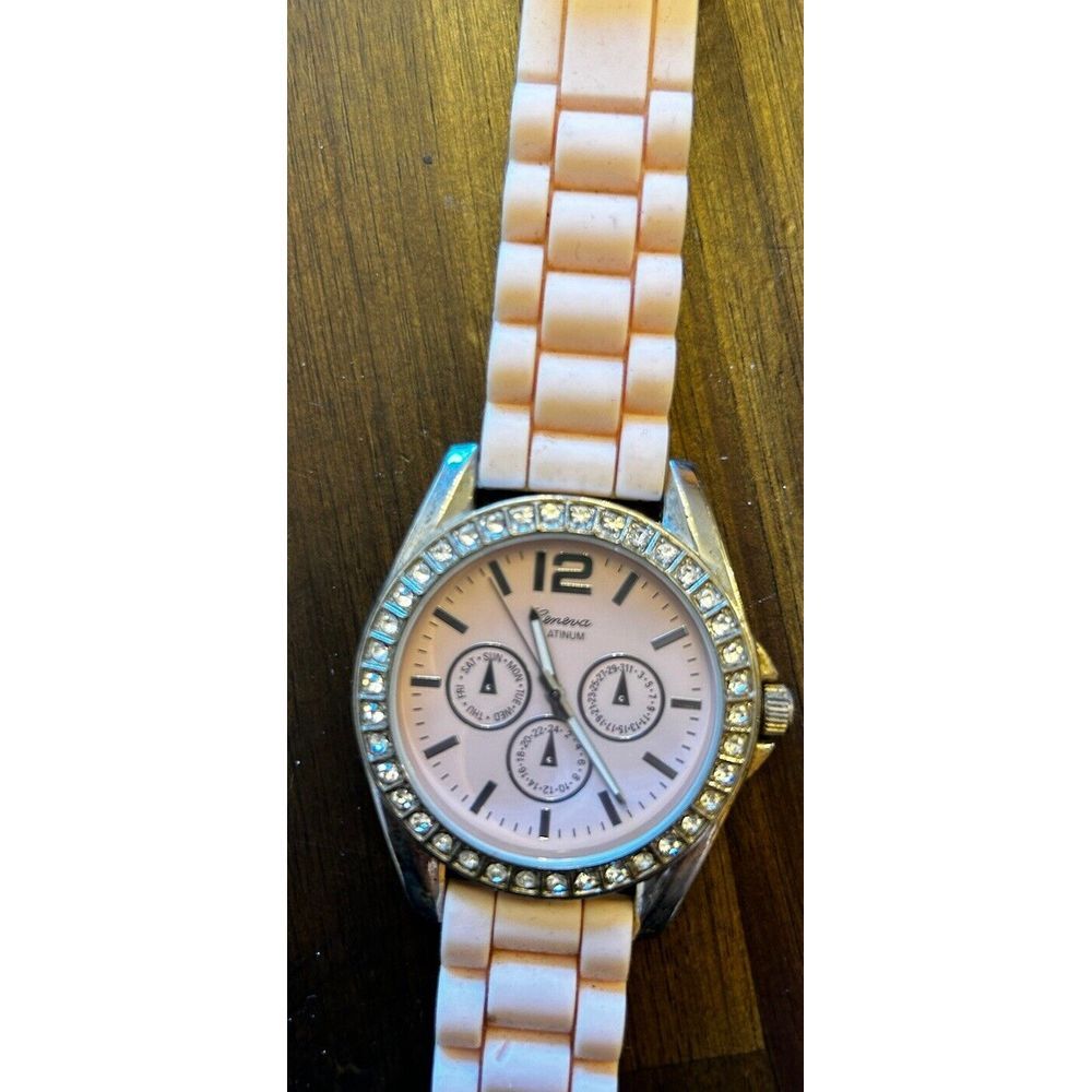 Geneva Pink Dial Round Silver Tone Case‎ Pink Silicone Band Watch - Picture 2 of 4